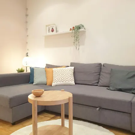 Con Patio En El Centro De & Guggenheim شقة بلباو