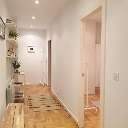 Con Patio En El Centro De Bilbao&guggenheim Apartamento Bilbao